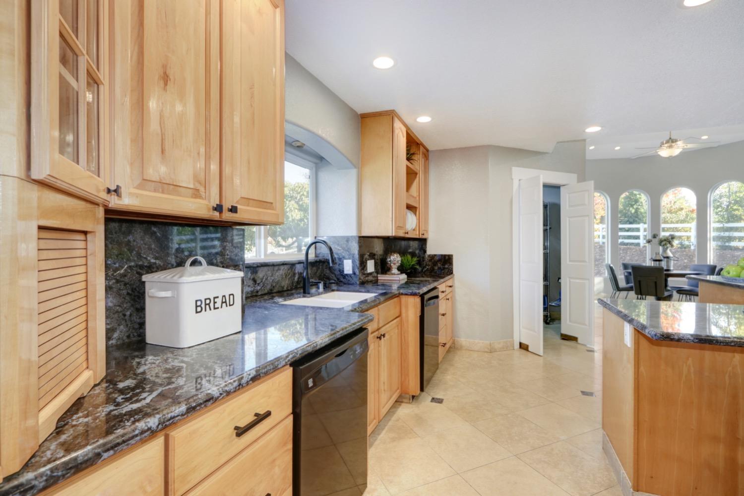 7500 Mountain Avenue