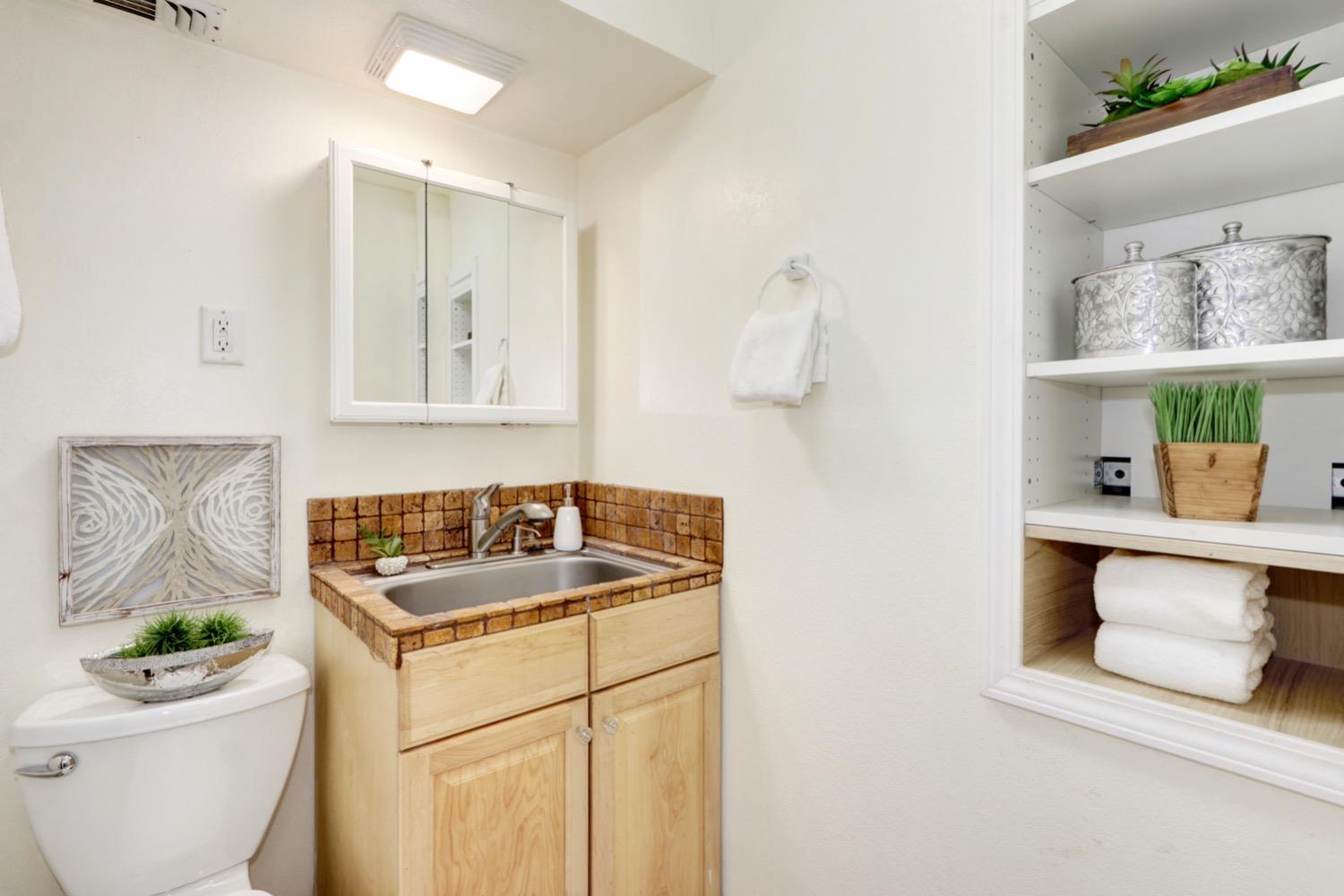 7500 Mountain Avenue