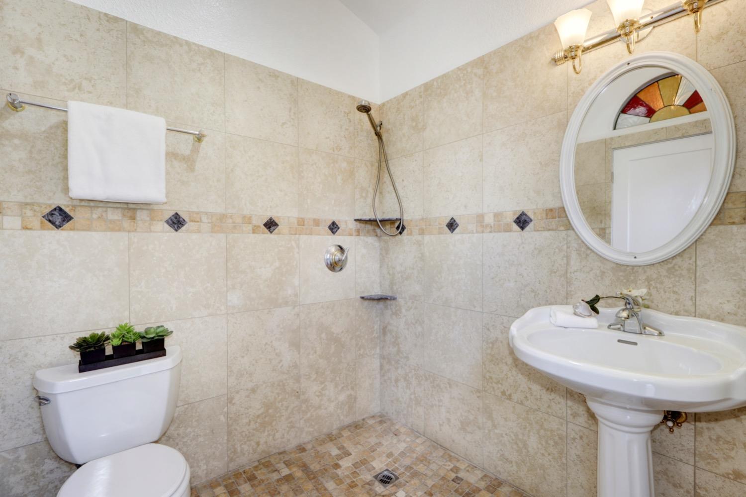 7500 Mountain Avenue