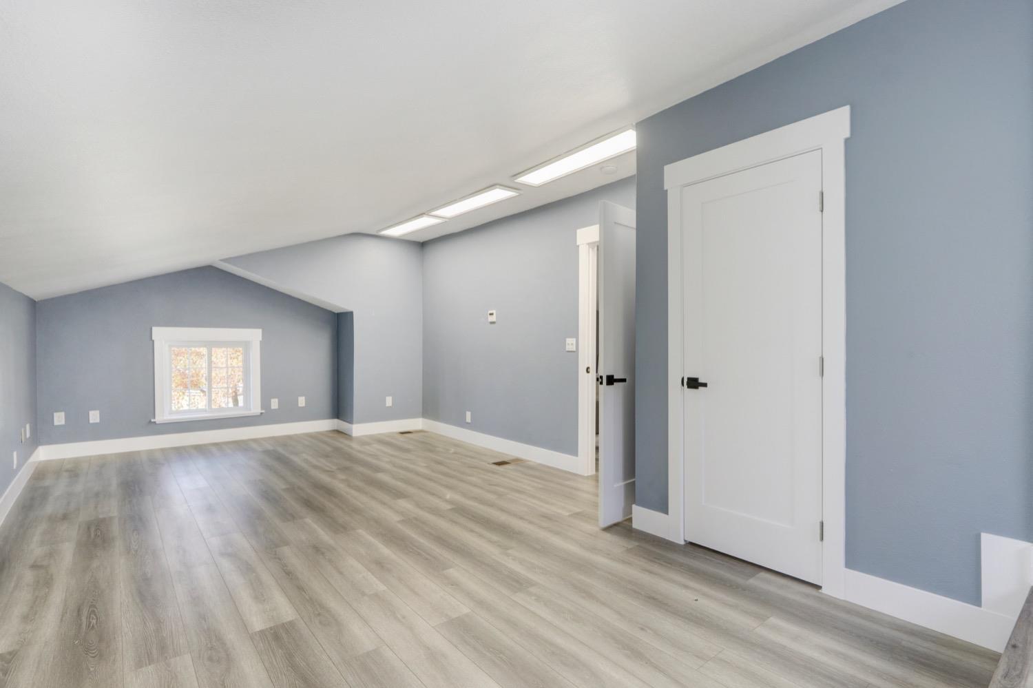 7500 Mountain Avenue