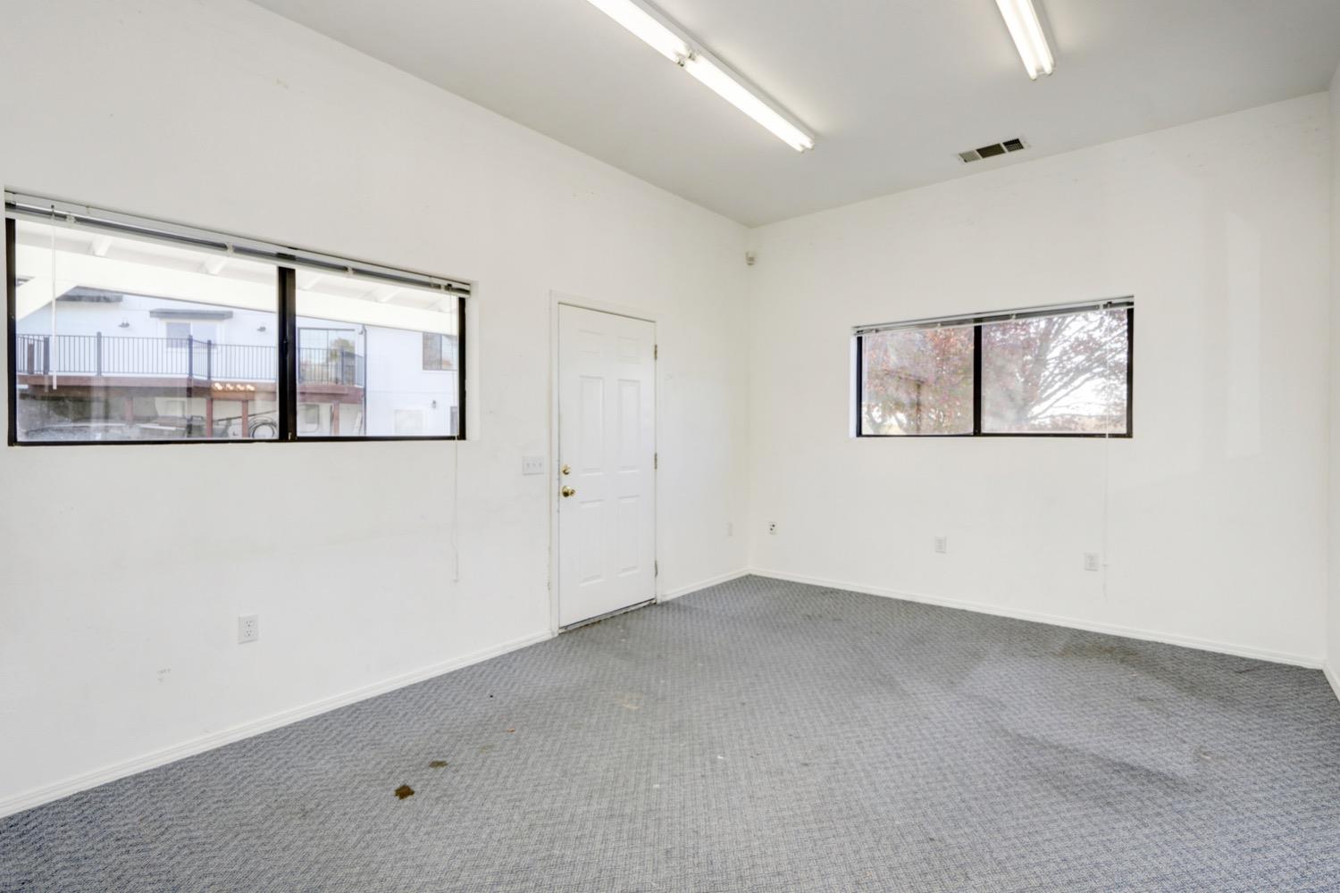 7500 Mountain Avenue