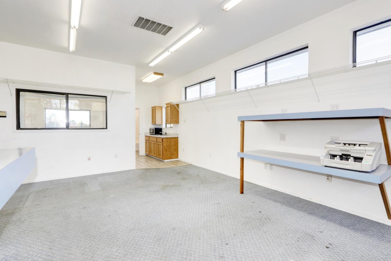 7500 Mountain Avenue