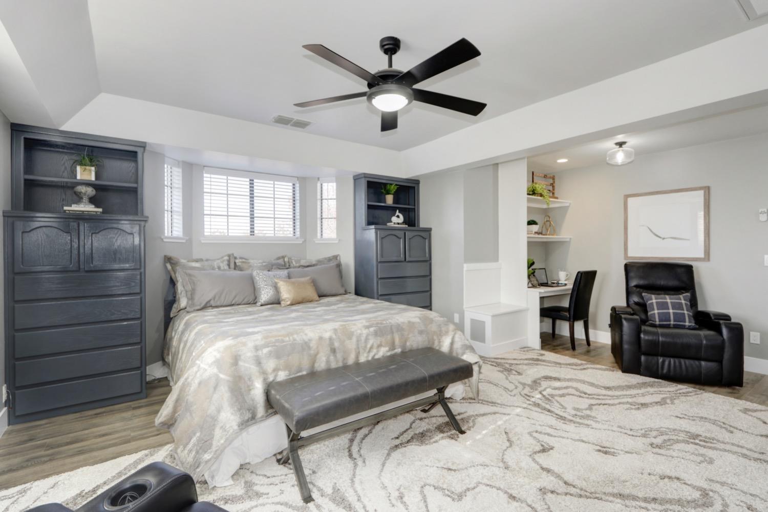 7500 Mountain Avenue