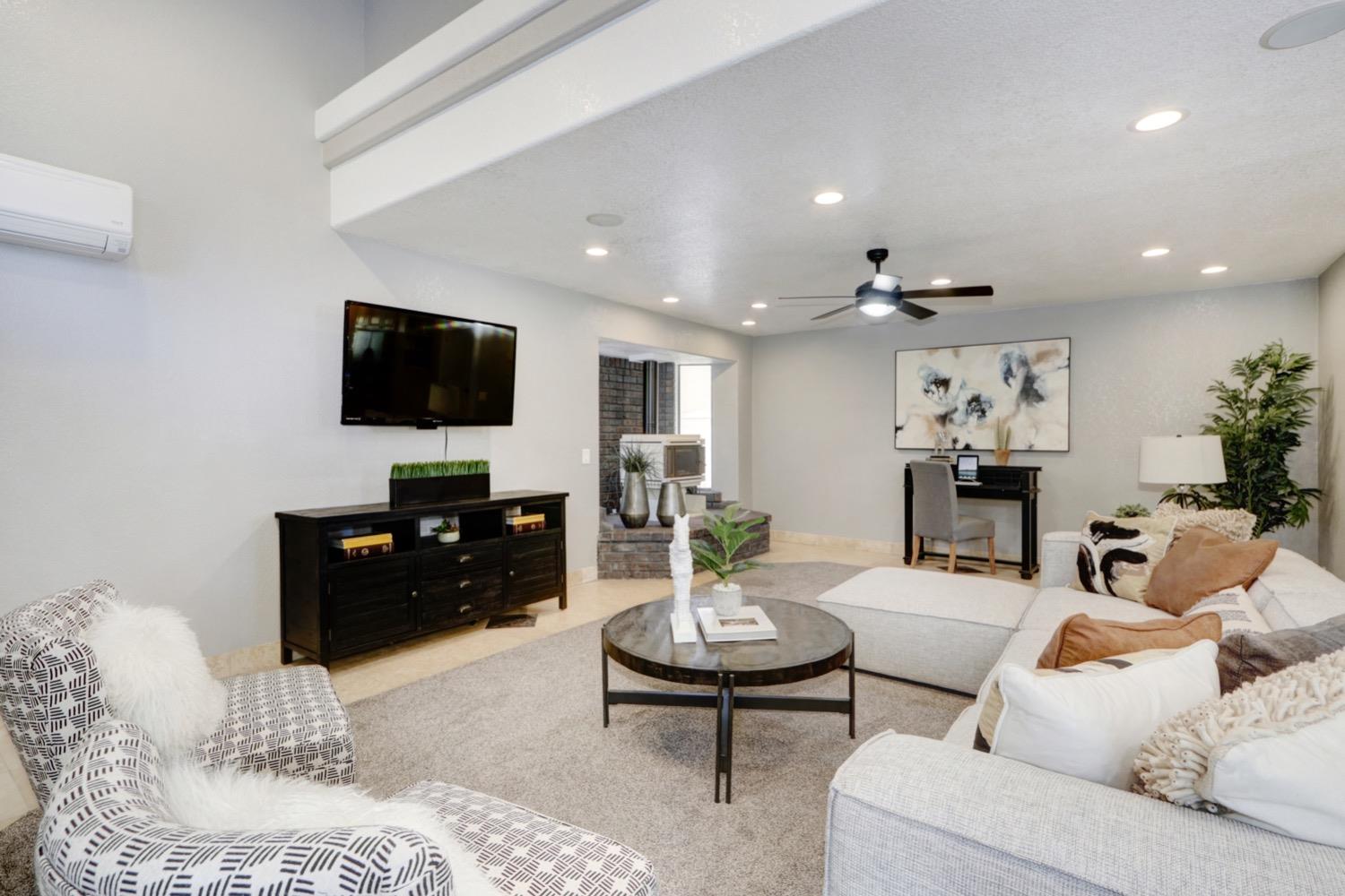 7500 Mountain Avenue