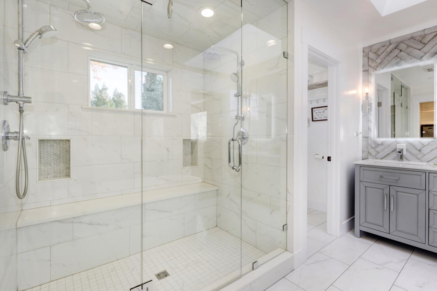 7500 Mountain Avenue