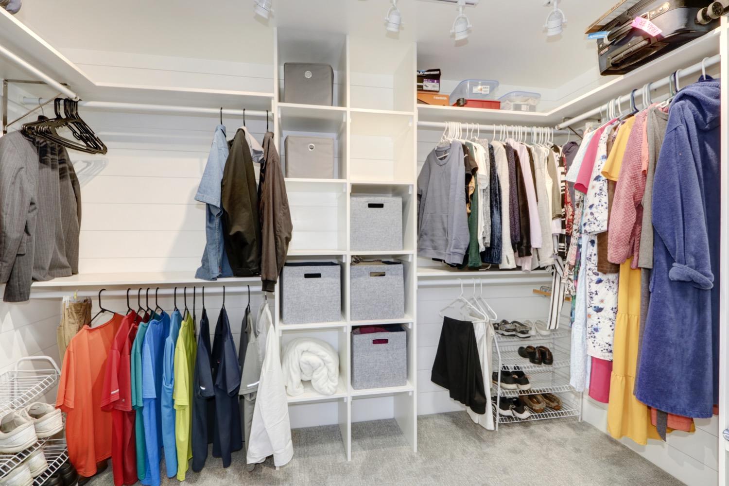 7500 Mountain Avenue