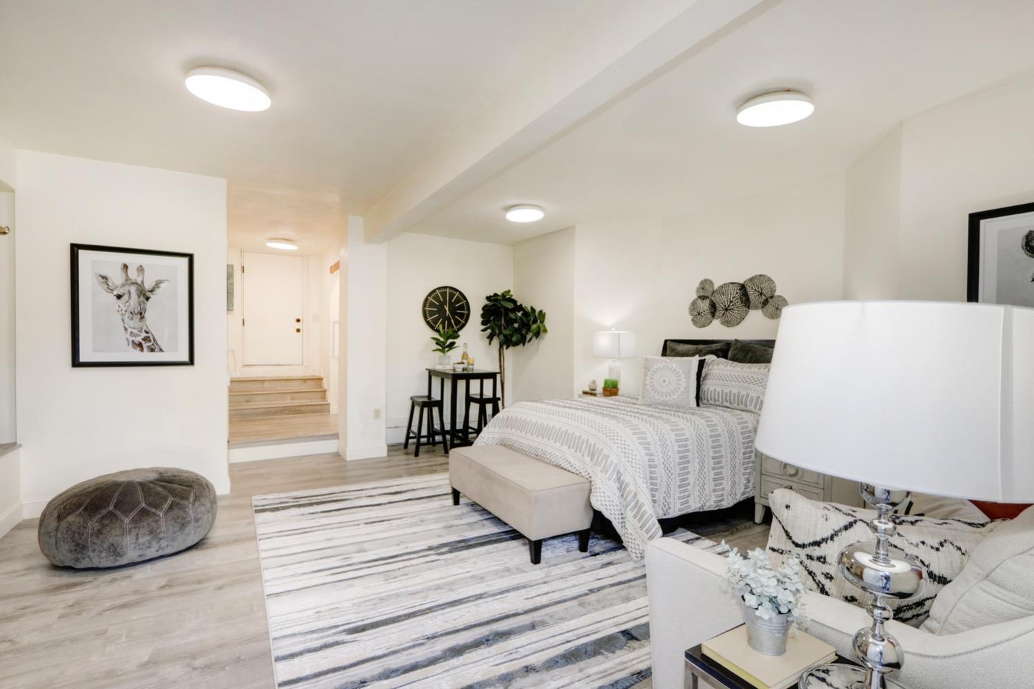 7500 Mountain Avenue