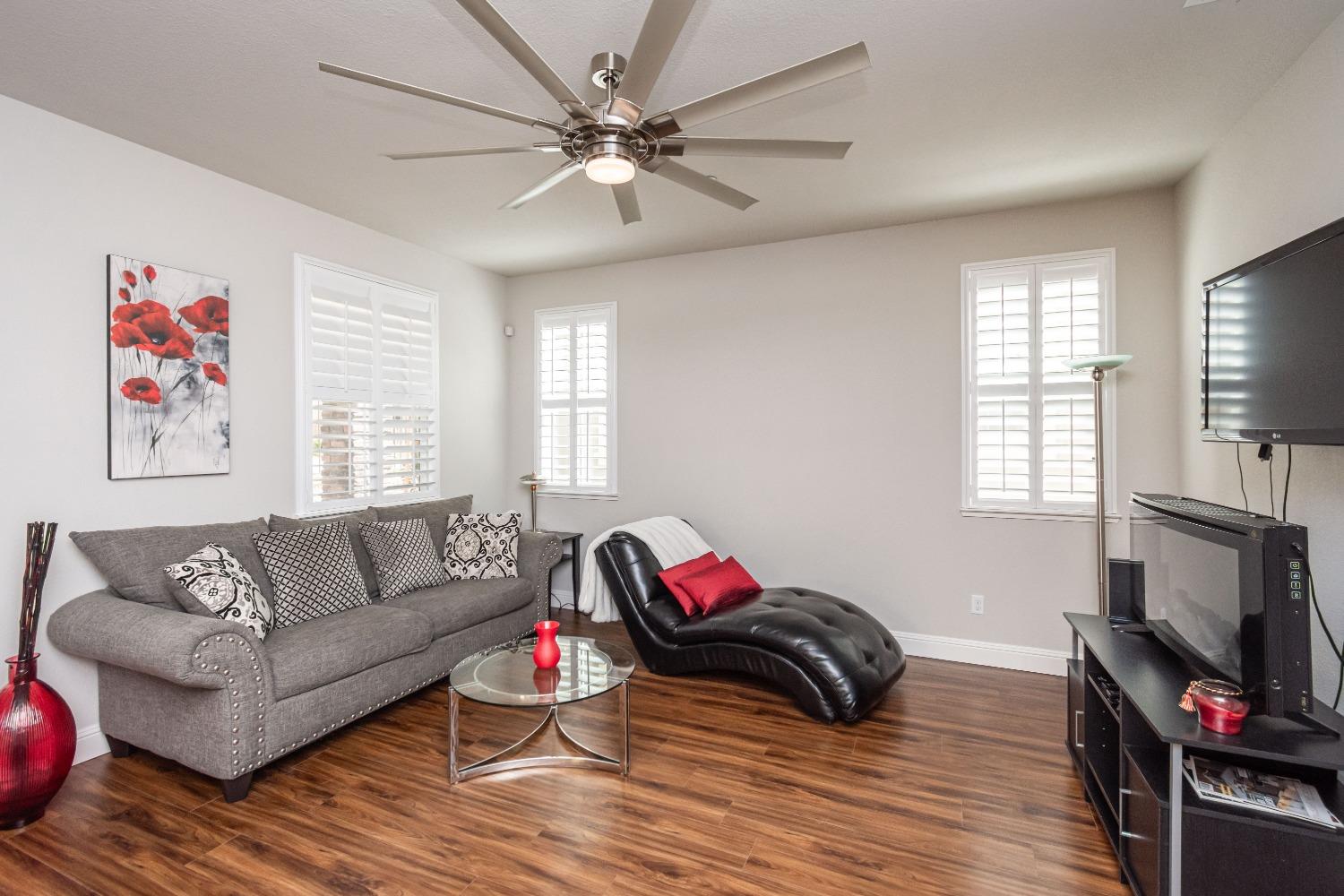 58 Huddlestone Circle