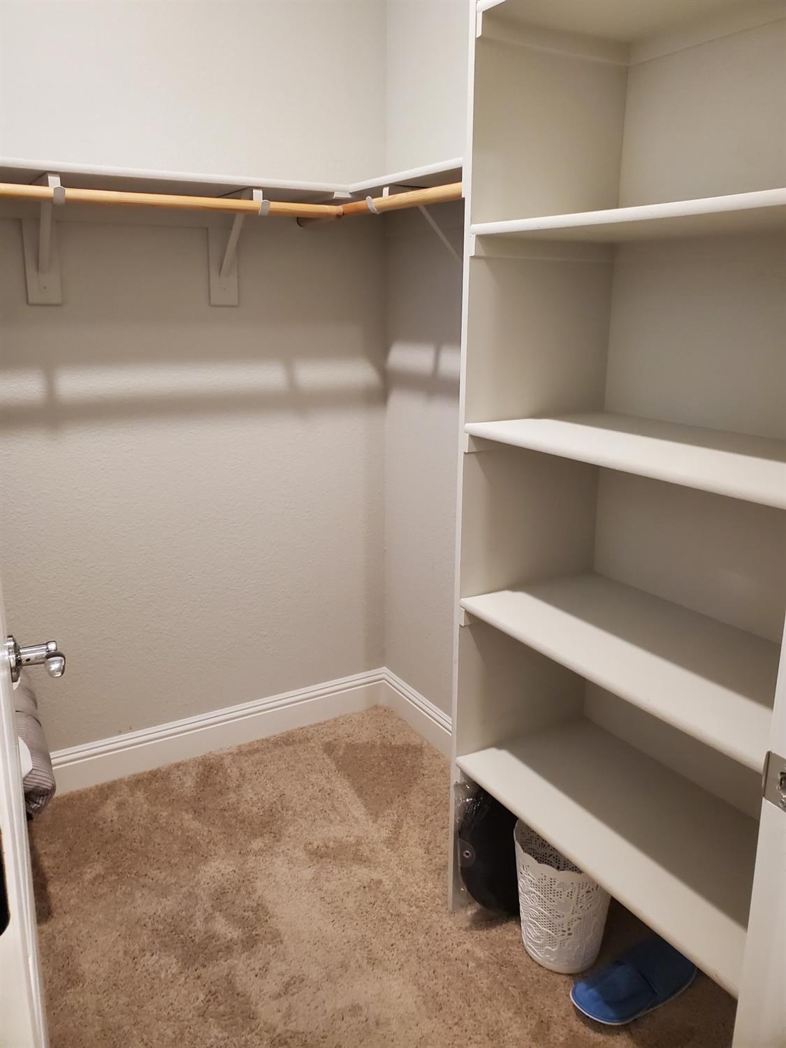 58 Huddlestone Circle