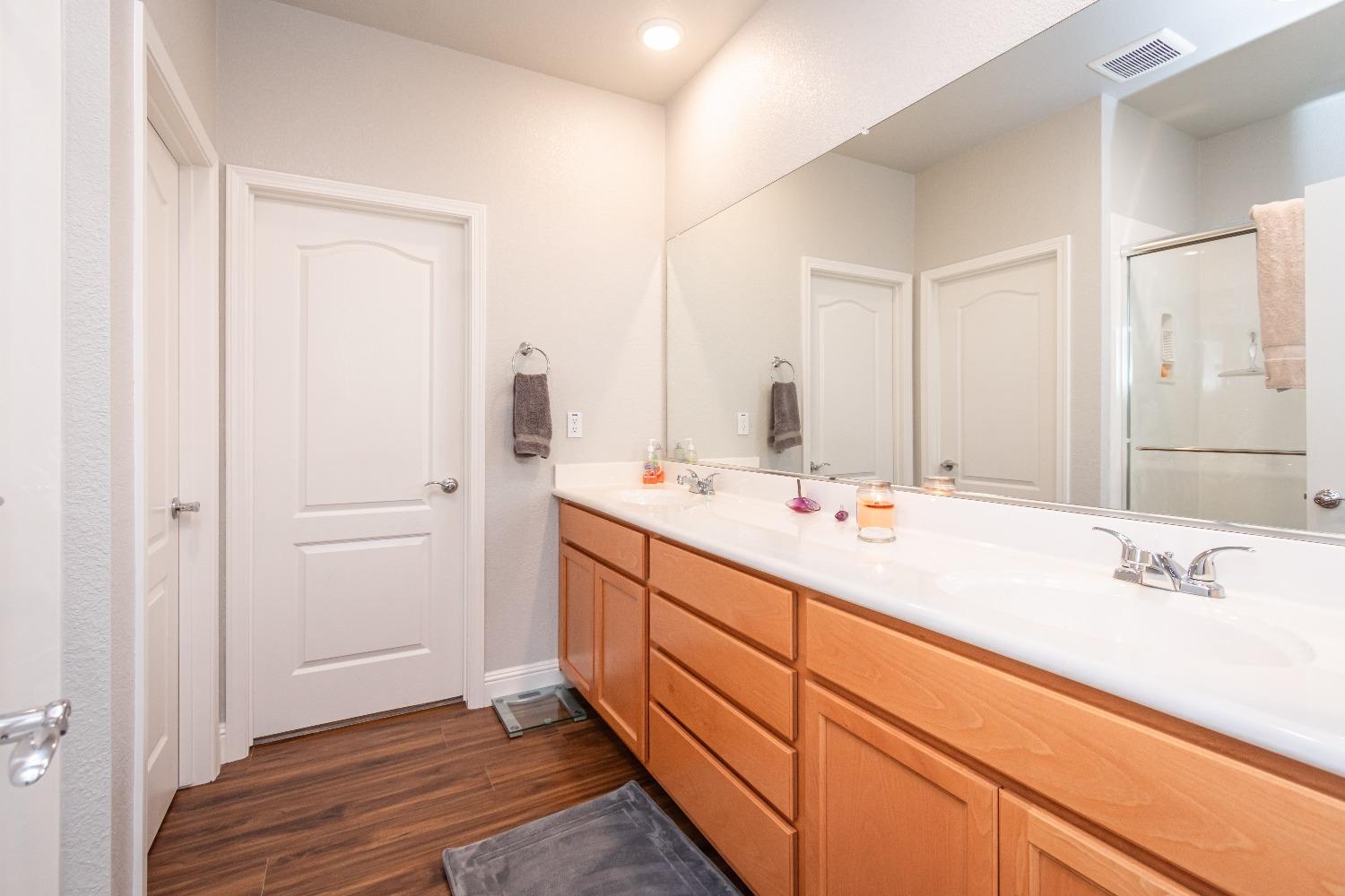 58 Huddlestone Circle