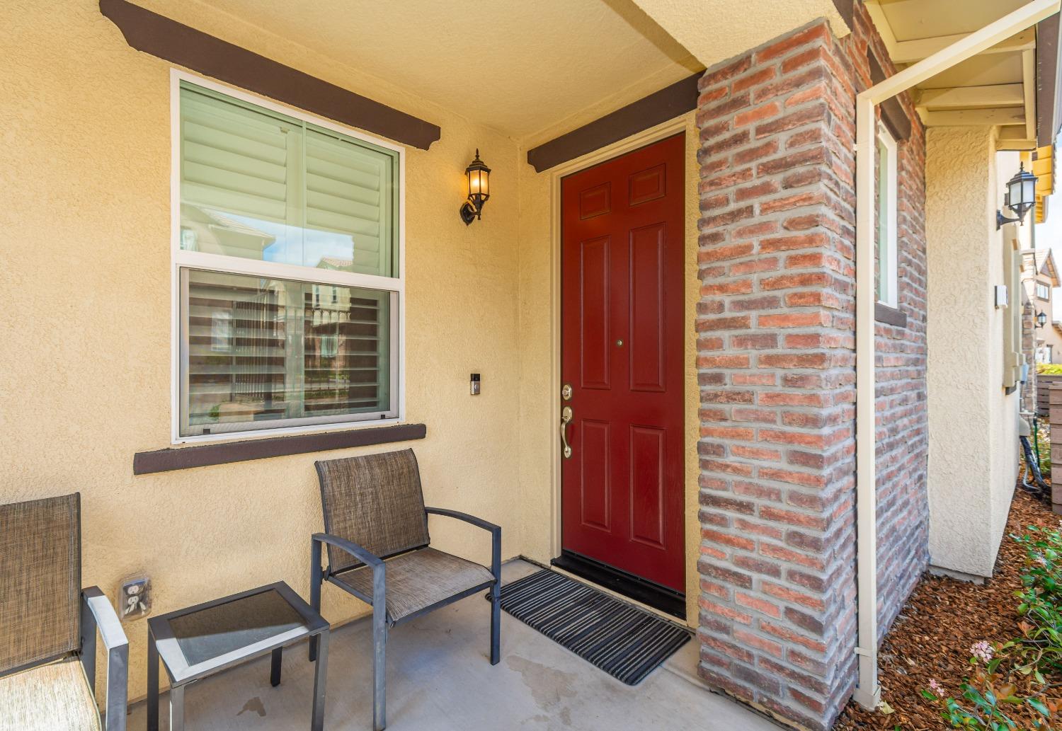 58 Huddlestone Circle