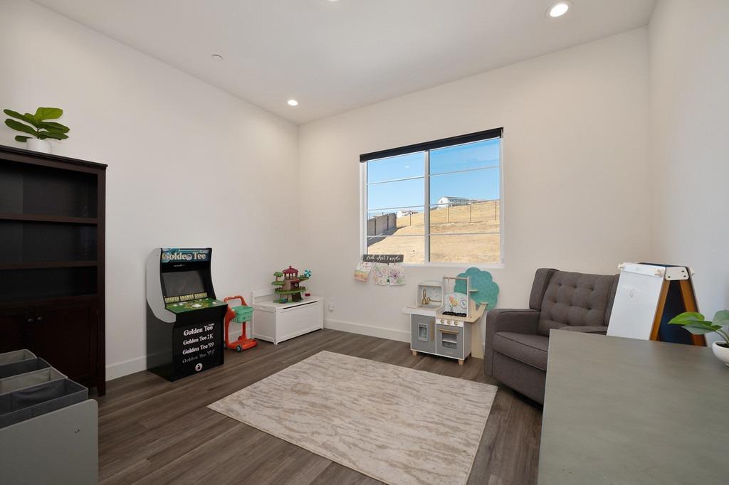 100 Nisenan Valley Court