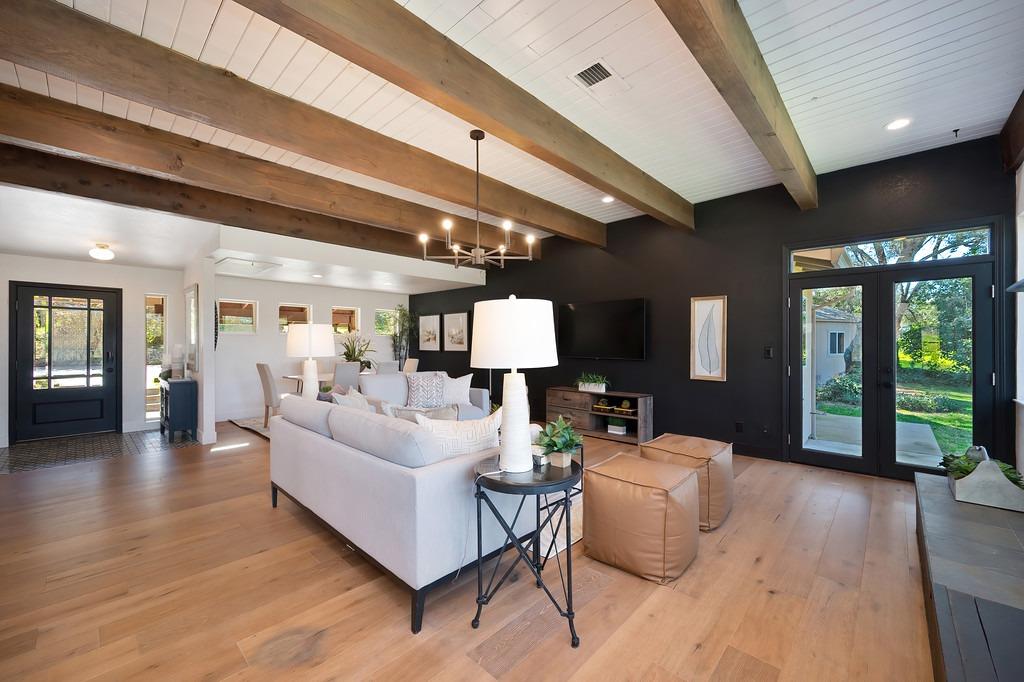 2079 Country Hill Run