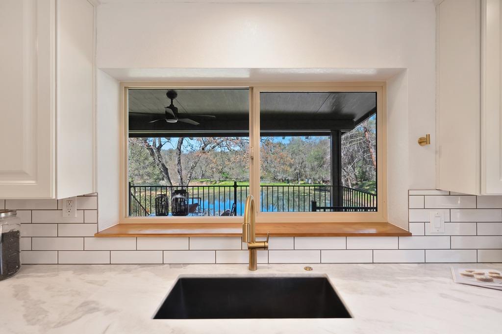 2079 Country Hill Run