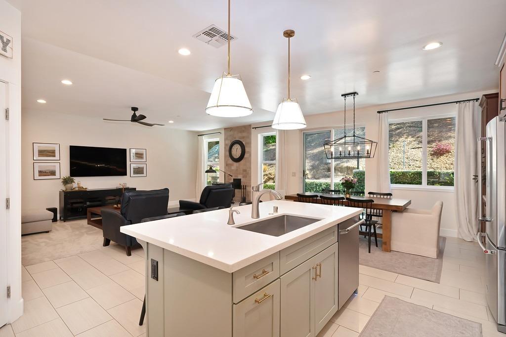 3461 Sugarloaf Mountain Road