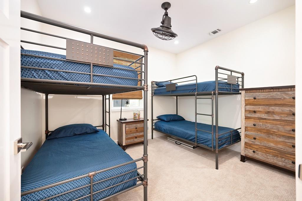 3461 Sugarloaf Mountain Road