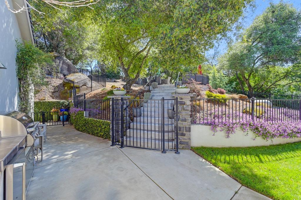 3461 Sugarloaf Mountain Road