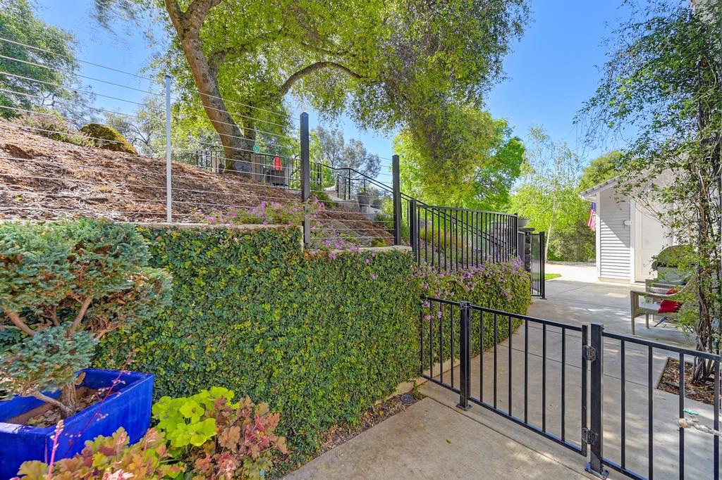 3461 Sugarloaf Mountain Road