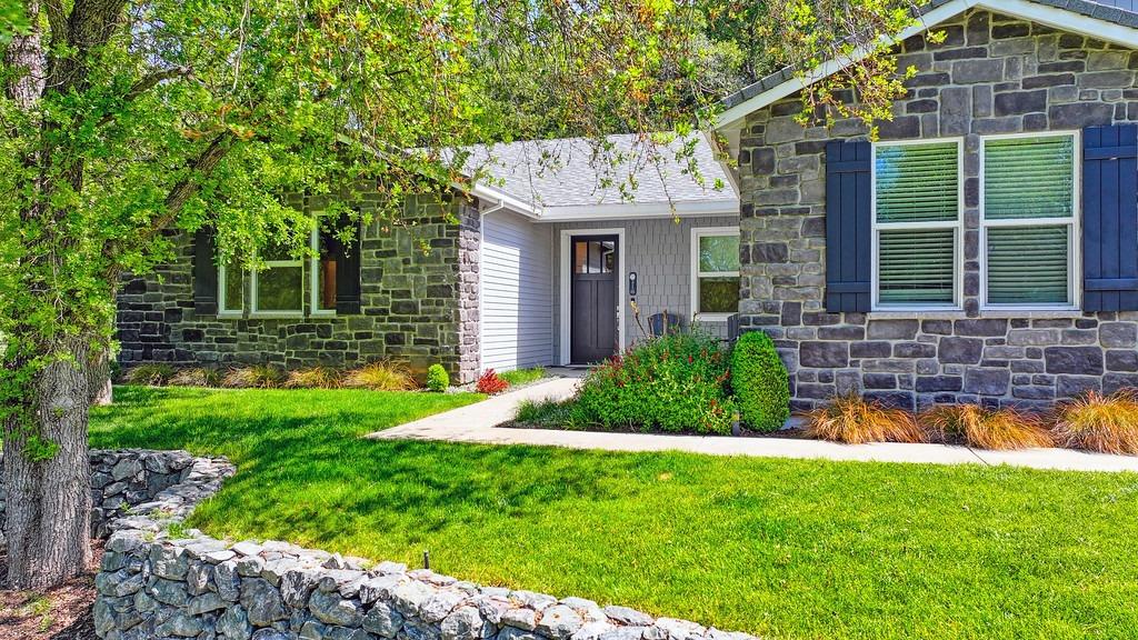 3461 Sugarloaf Mountain Road