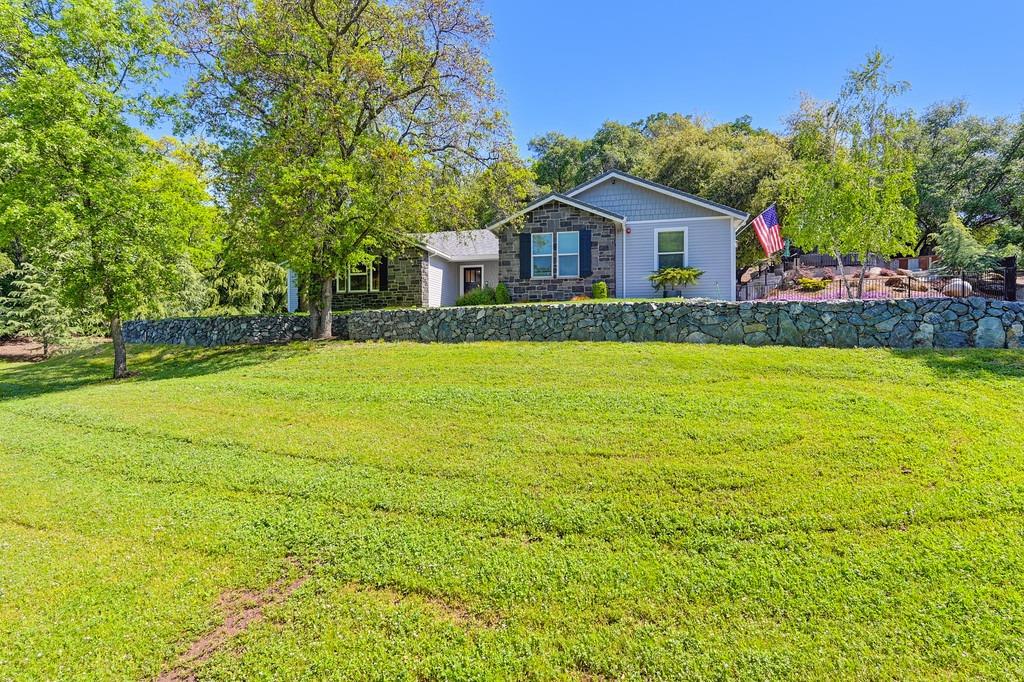 3461 Sugarloaf Mountain Road