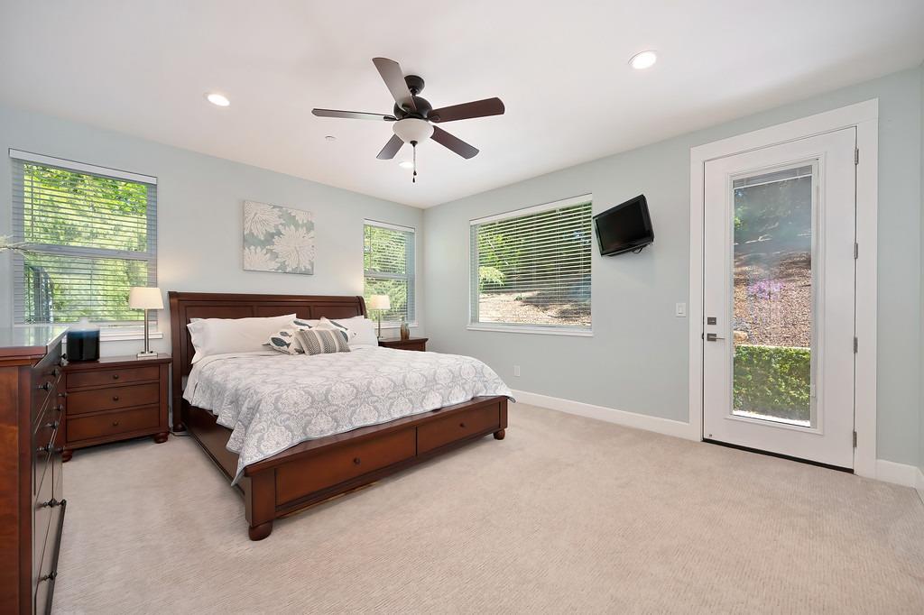 3461 Sugarloaf Mountain Road