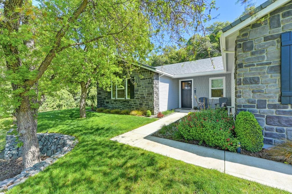 3461 Sugarloaf Mountain Road