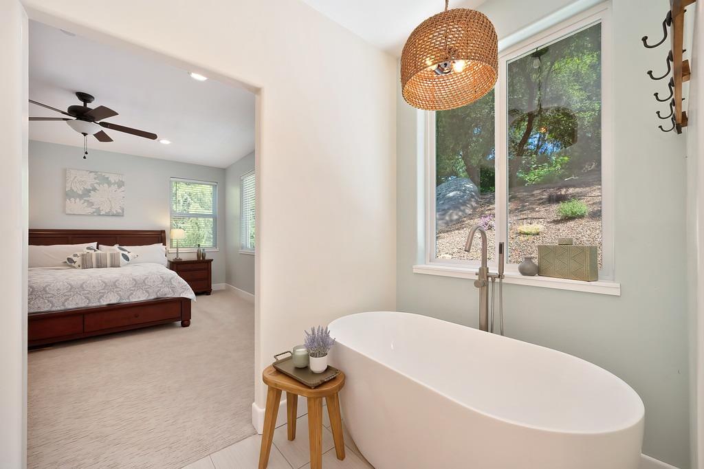 3461 Sugarloaf Mountain Road