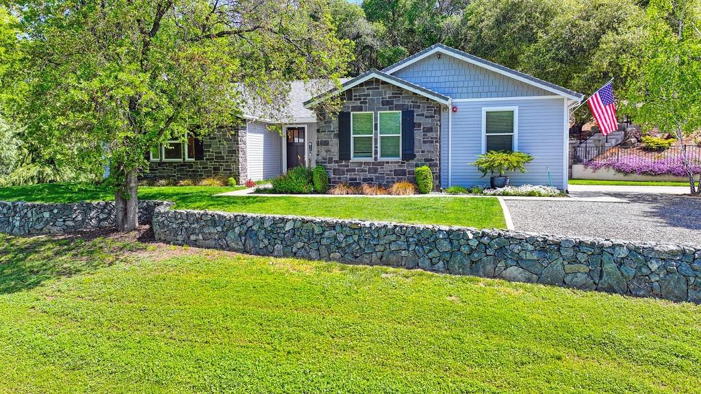 3461 Sugarloaf Mountain Road