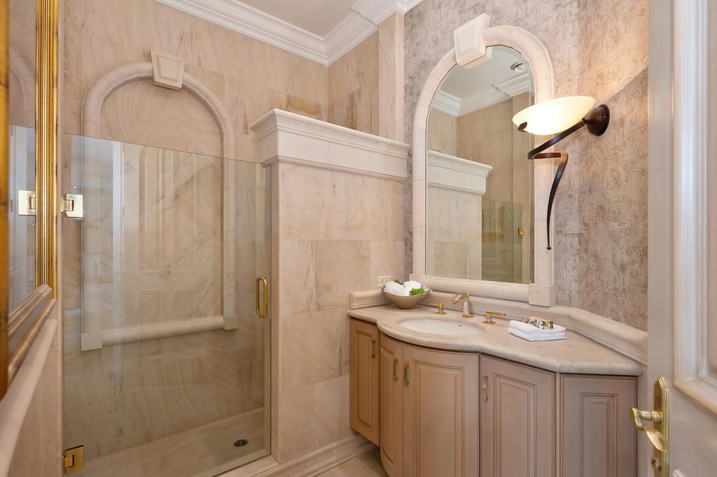 5128 Prior Ridge