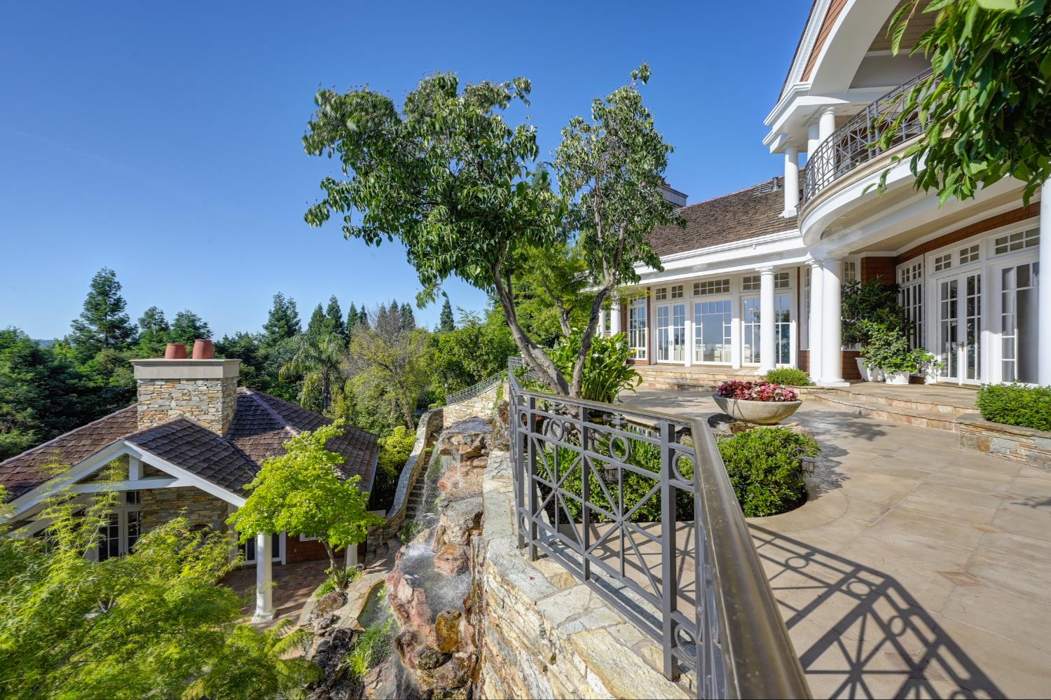 5128 Prior Ridge