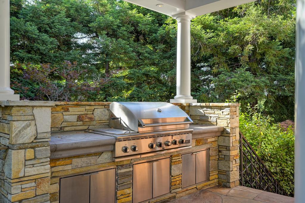 5128 Prior Ridge