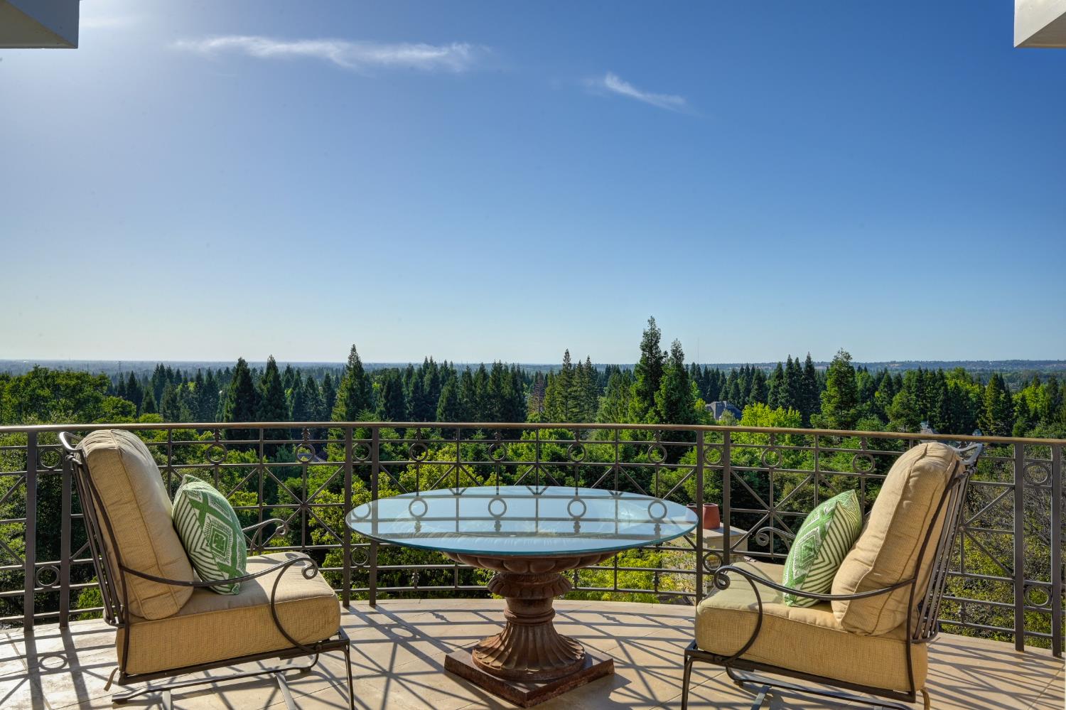 5128 Prior Ridge