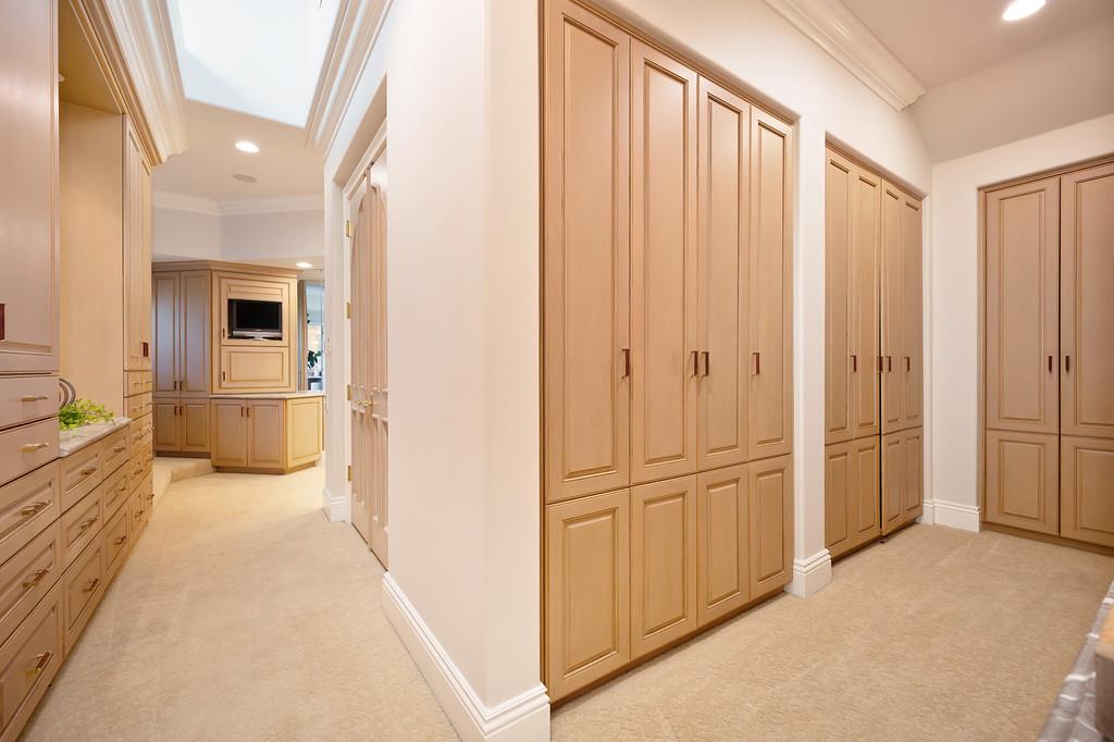 5128 Prior Ridge