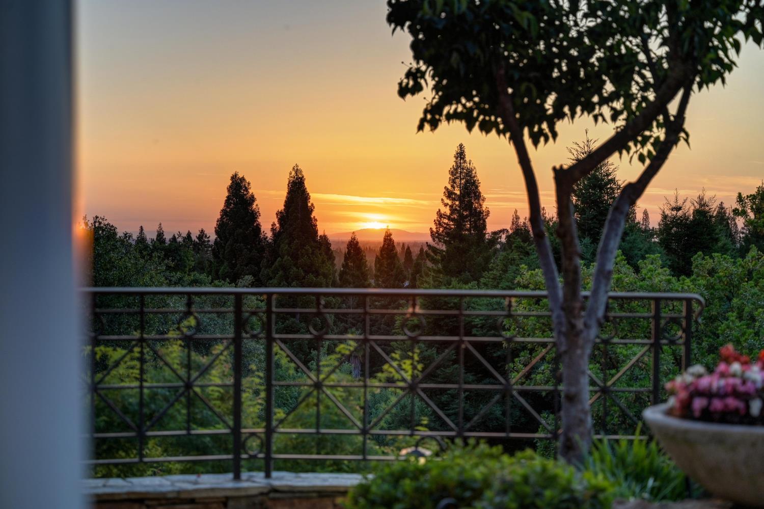 5128 Prior Ridge
