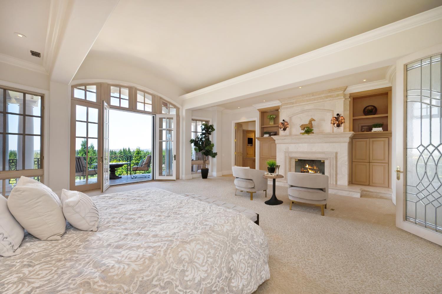 5128 Prior Ridge
