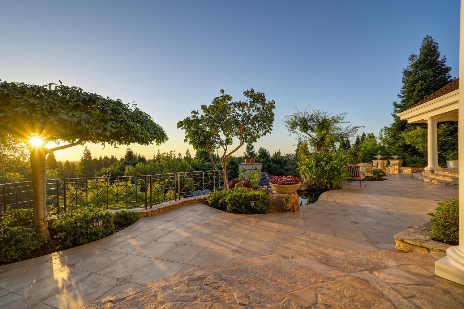 5128 Prior Ridge