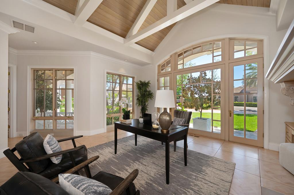 5128 Prior Ridge