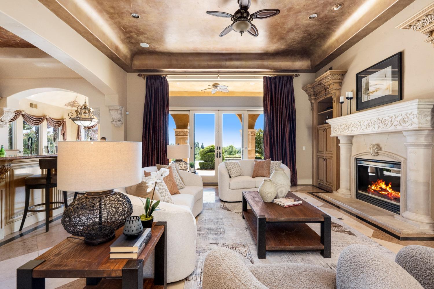 5535 Eden Roc Drive