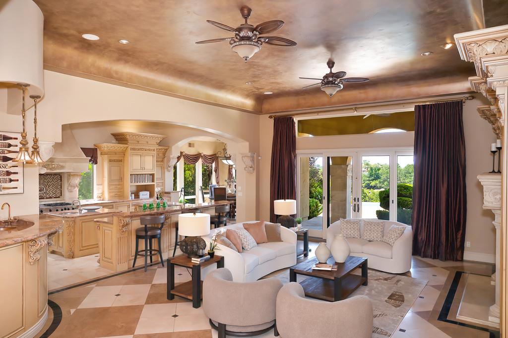 5535 Eden Roc Drive