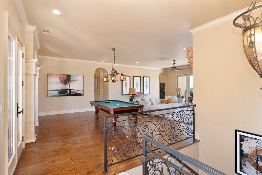 5535 Eden Roc Drive
