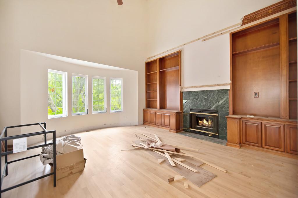 6275 Barcelona Court