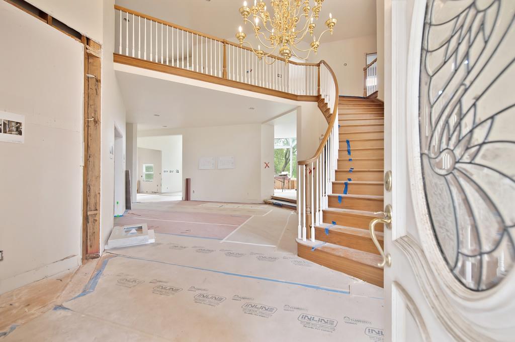 6275 Barcelona Court