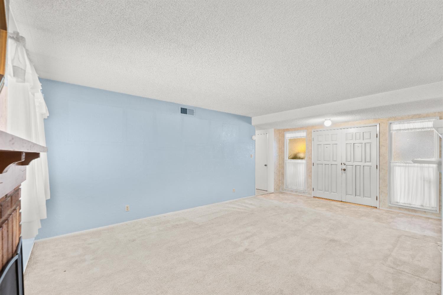 5021 Hillridge Way