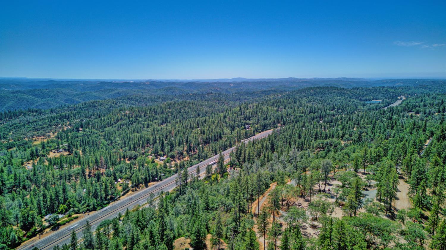 17200 Mountain View Drive