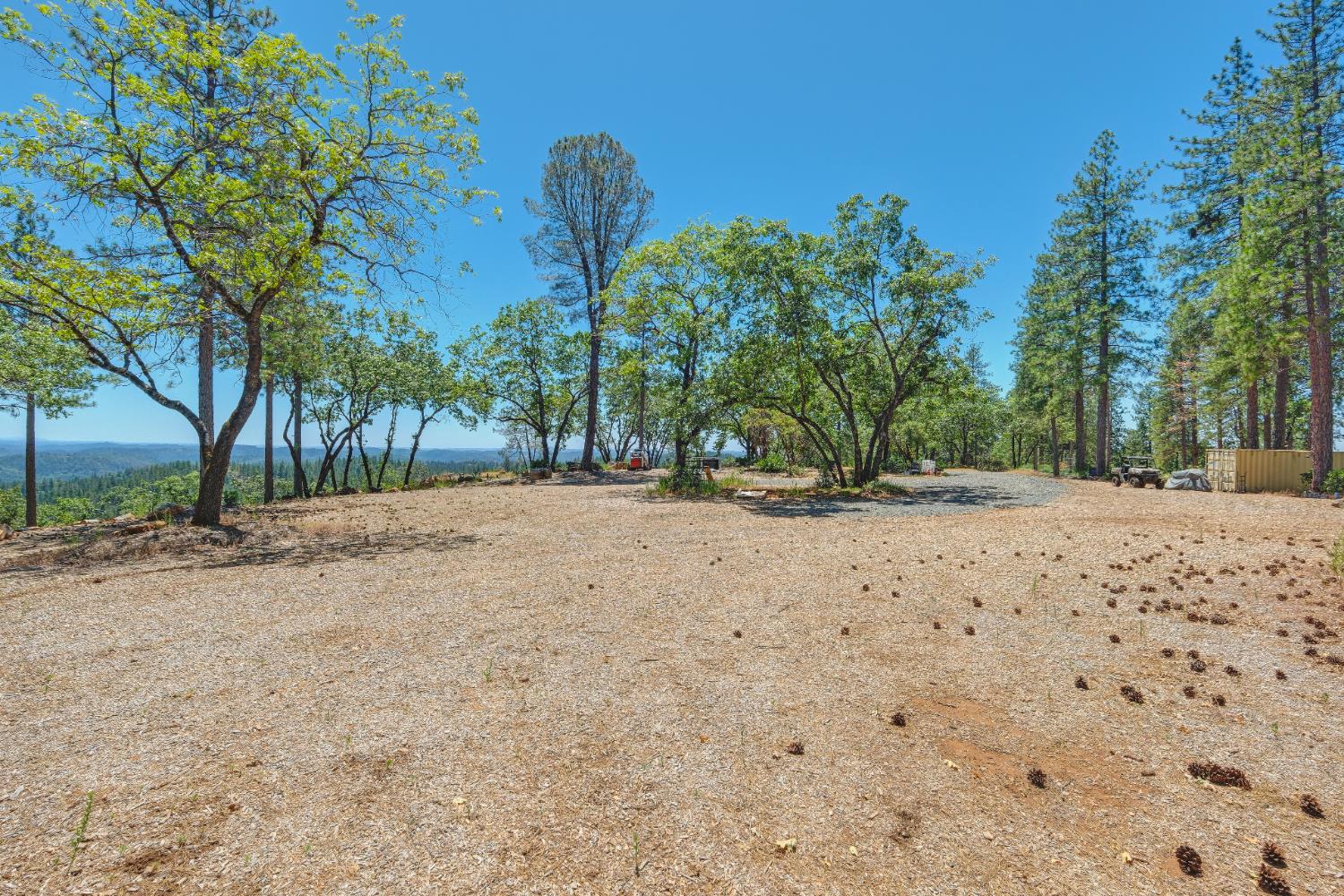 17200 Mountain View Drive