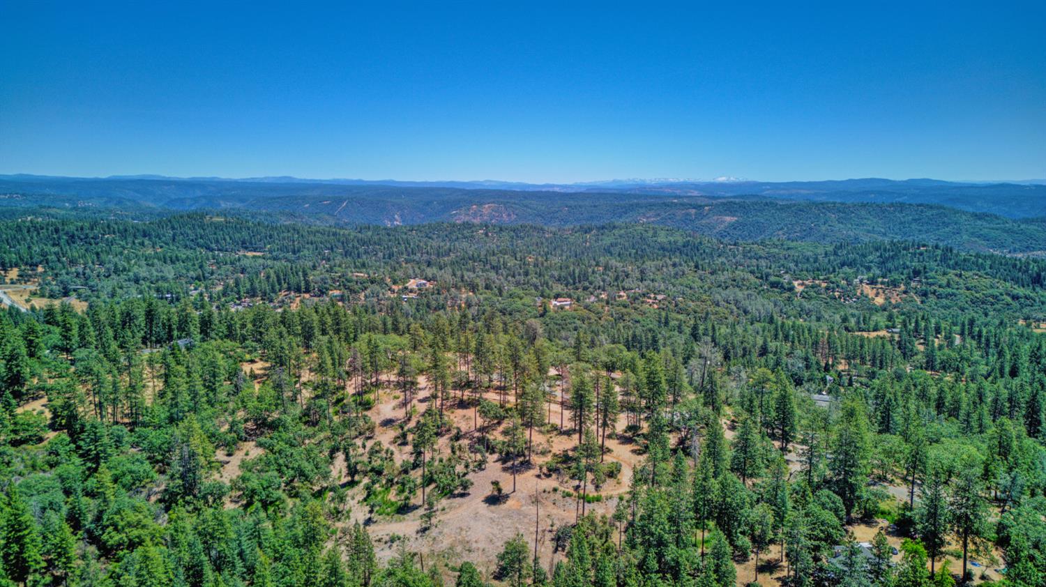 17200 Mountain View Drive