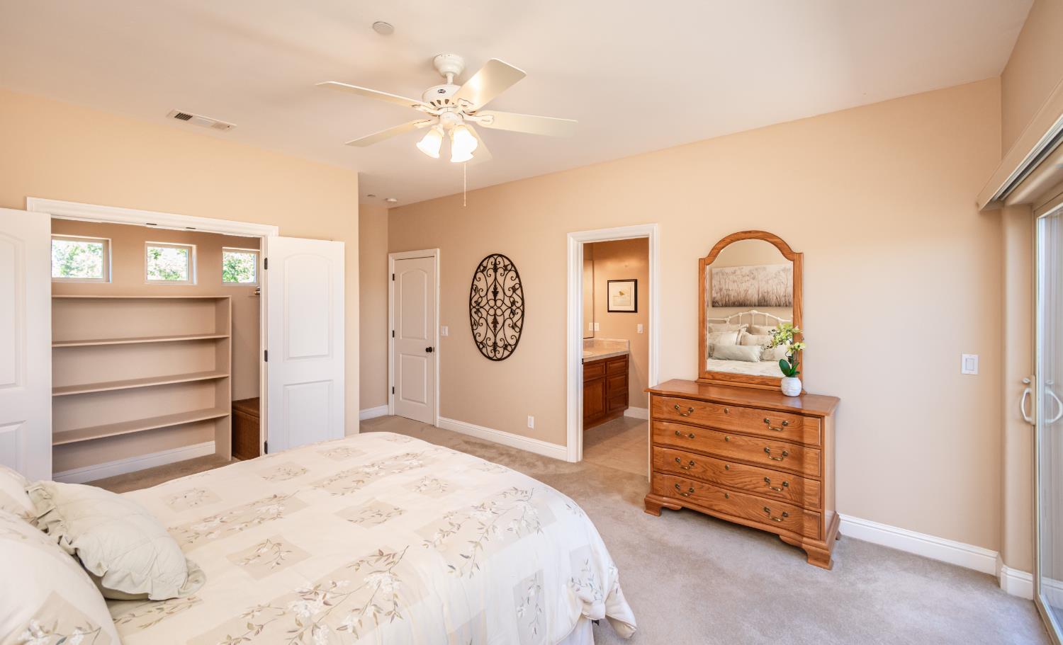 9709 Rim Rock Circle