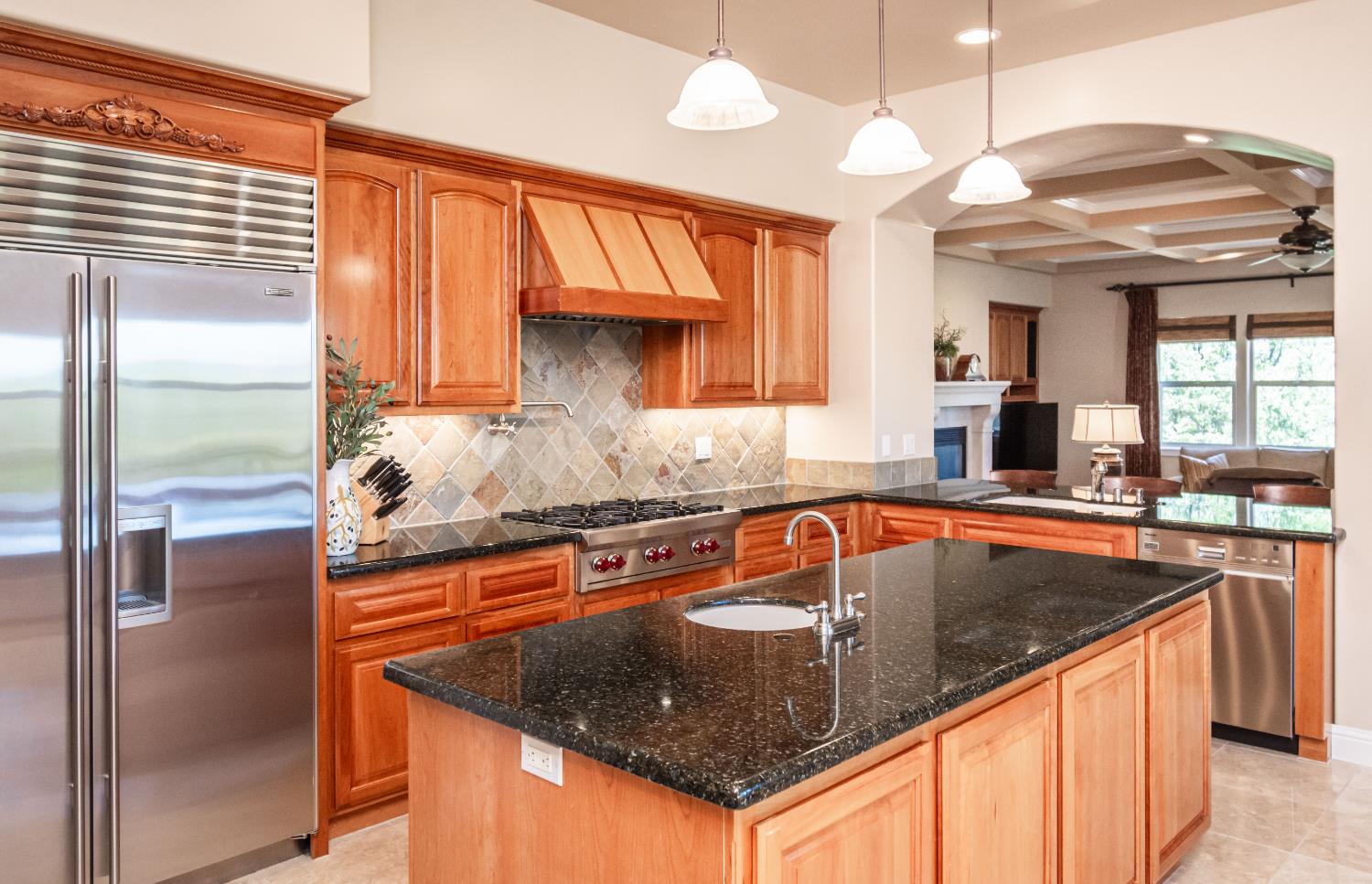 9709 Rim Rock Circle