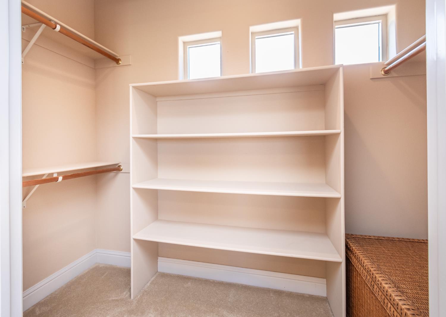 9709 Rim Rock Circle