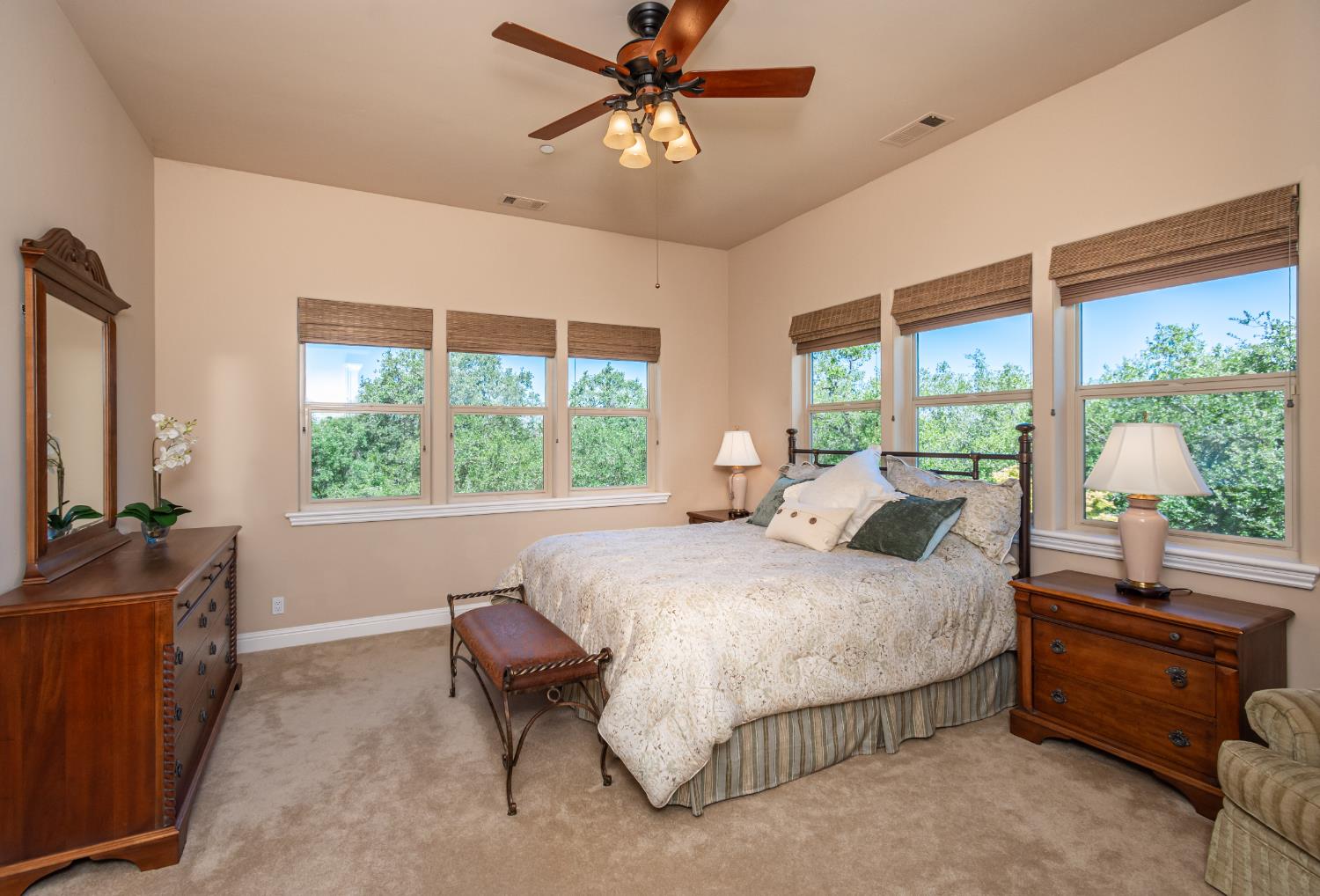 9709 Rim Rock Circle